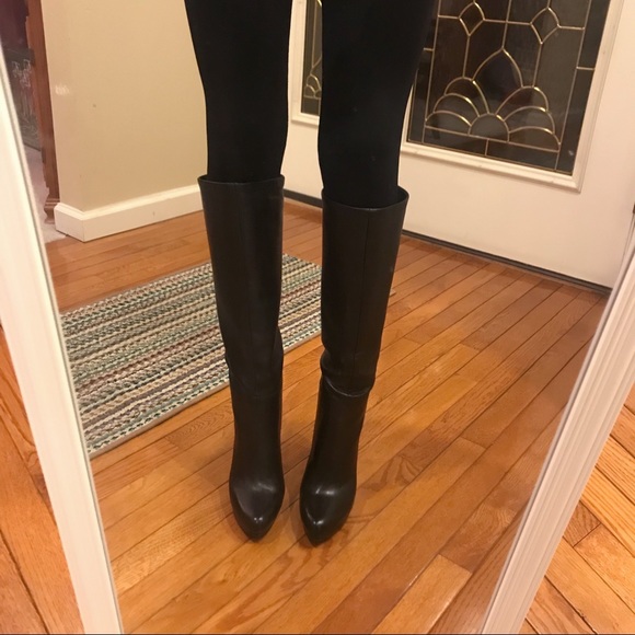 Modeling the Nine West Boots - Picture 7 of 8